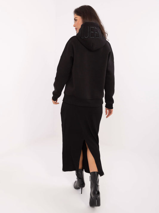 Czarna dresowa bluza oversize z ociepleniem