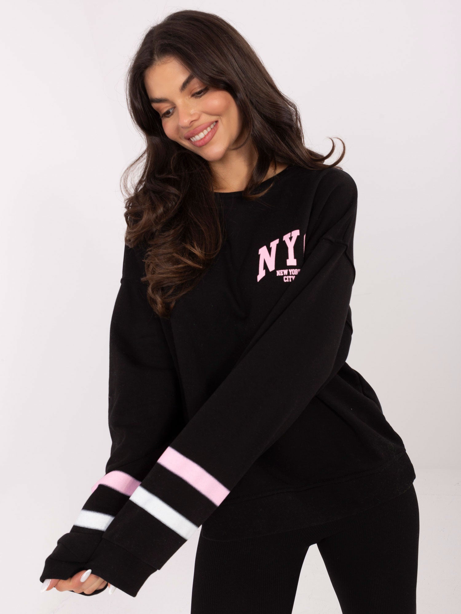 Czarna damska bluza z napisem NYC