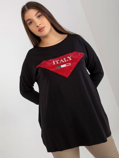 Czarna bluzka plus size z aplikacja i nadrukiem