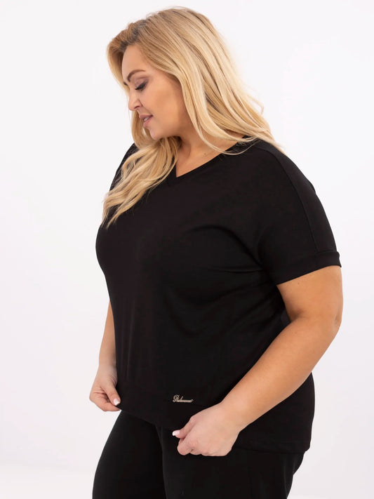 Czarna damska bluzka plus size z dekoltem V