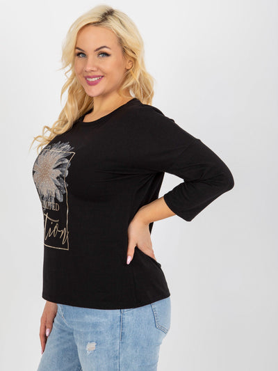 Czarna damska bluzka plus size z napisem i dżetami