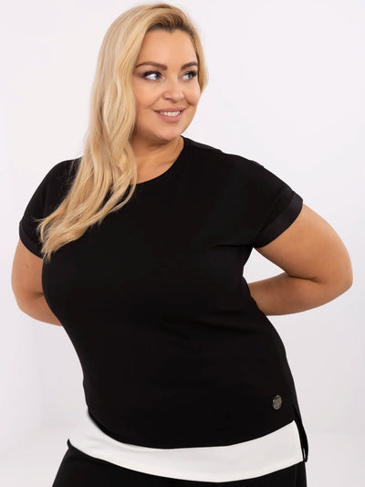 Czarna bluzka plus size z krótkim rękawem