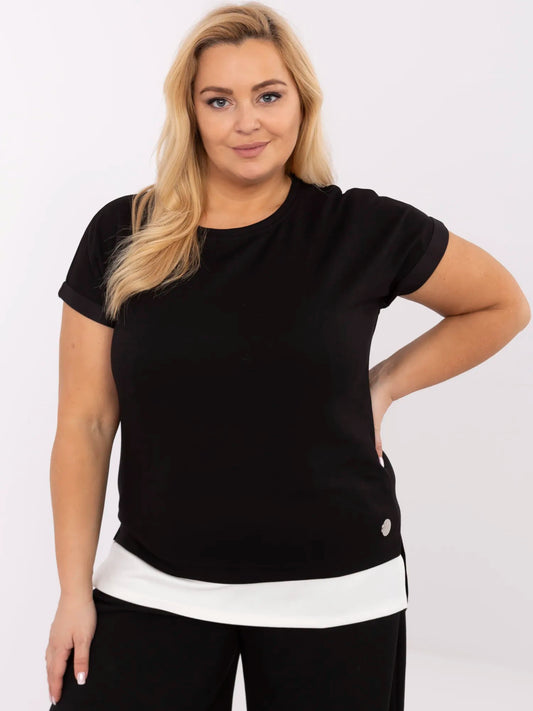 Czarna bluzka plus size z krótkim rękawem