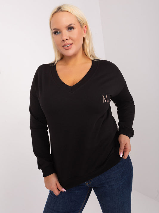 Czarna casualowa bluzka plus size z literą M