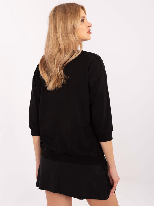 Czarna damska bluzka z aplikacją z dżetów