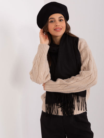 Czarny jednokolorowy beret damski