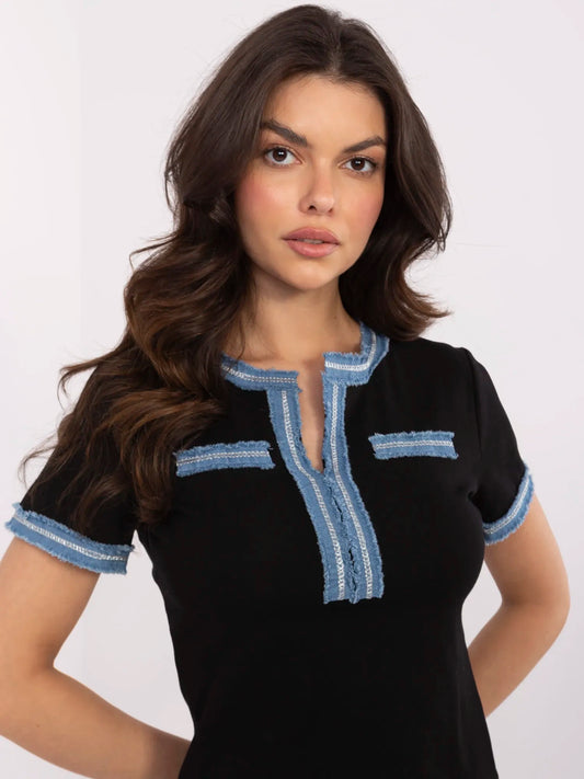 Czarna casualowa bluzka z jeansowymi wstawkami