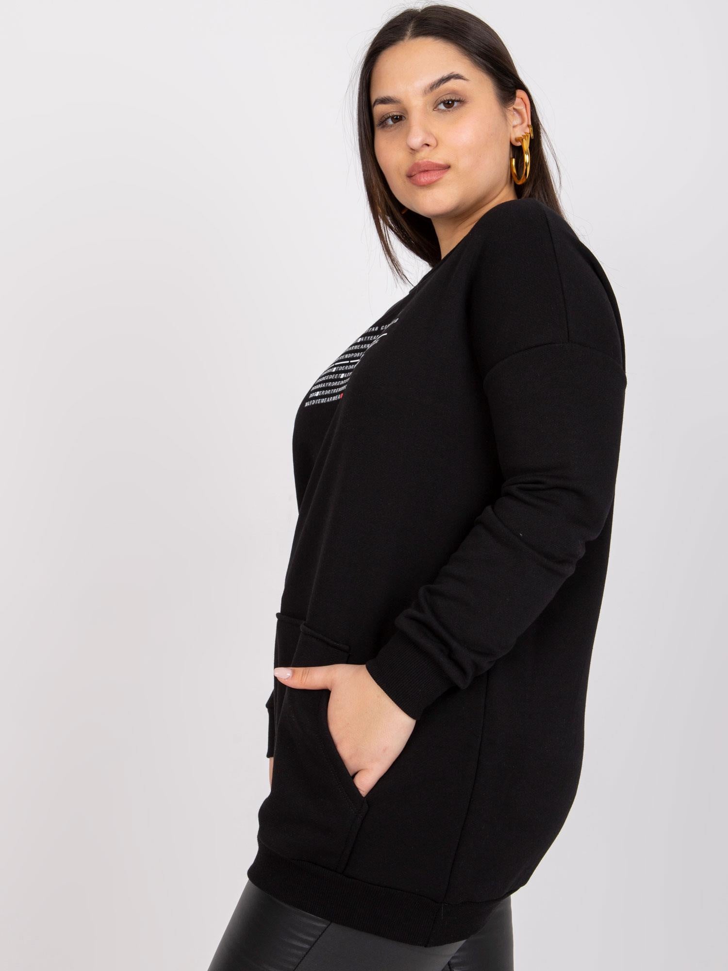 Czarna bluza plus size z napisami