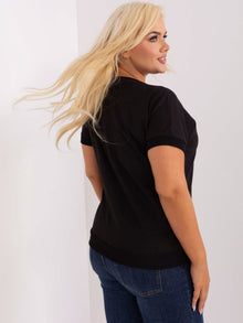 Czarna bluzka plus size z okrągłym dekoltem