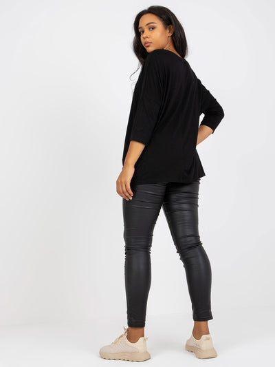 Czarna gładka bluzka plus size z bawełny