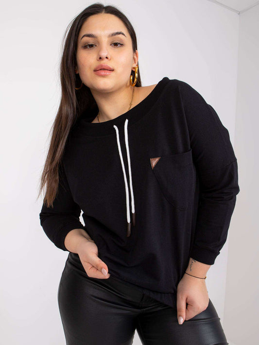 Czarna krótka damska dresowa bluza plus size