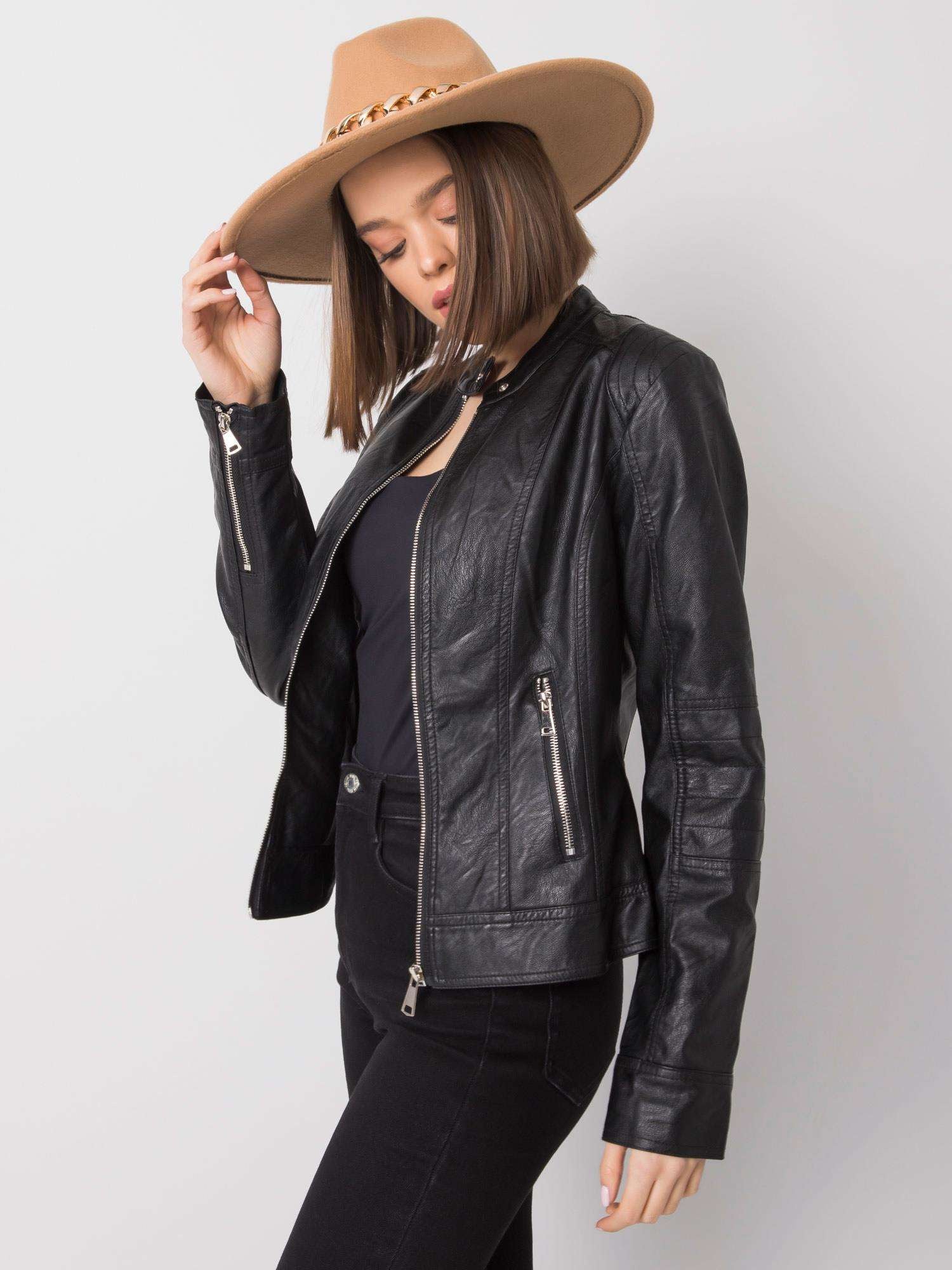 Czarna kurtka biker