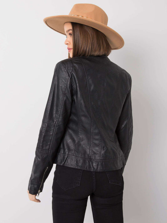 Czarna kurtka biker