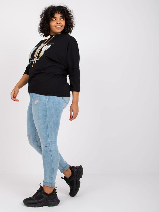 Czarna bawełniana bluzka plus size z aplikacją
