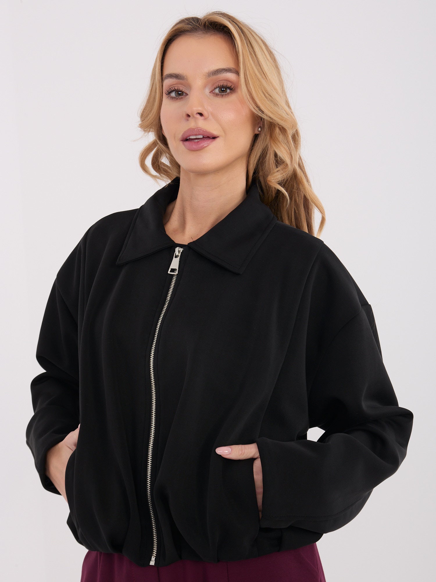 Czarna rozpinana bluza baloon z suwakiem