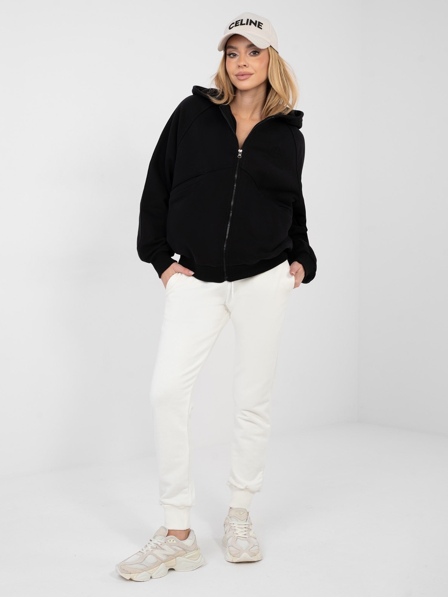 NATURAL SIDE Czarna bluza z haftowanym napisem