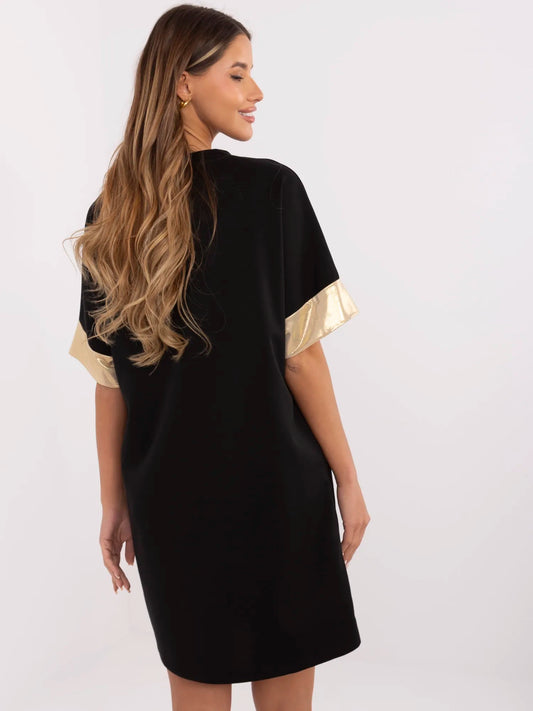 Czarna dresowa sukienka oversize z nadrukiem