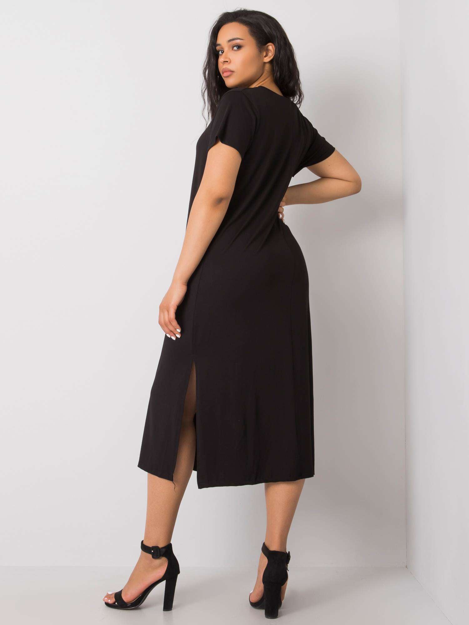 Czarna sukienka plus size basic
