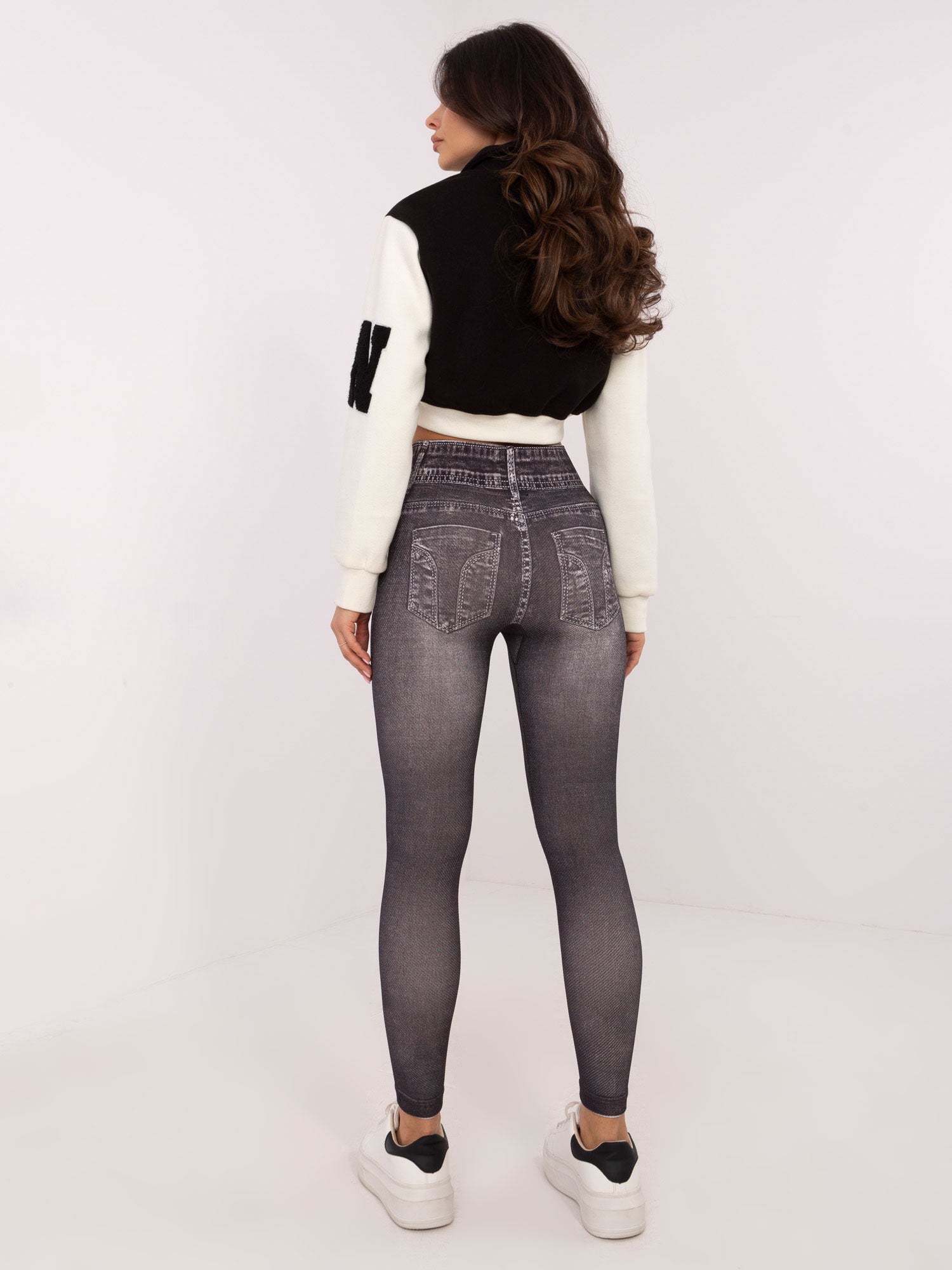 Czarne  damskie legginsy z imitacją jeansu