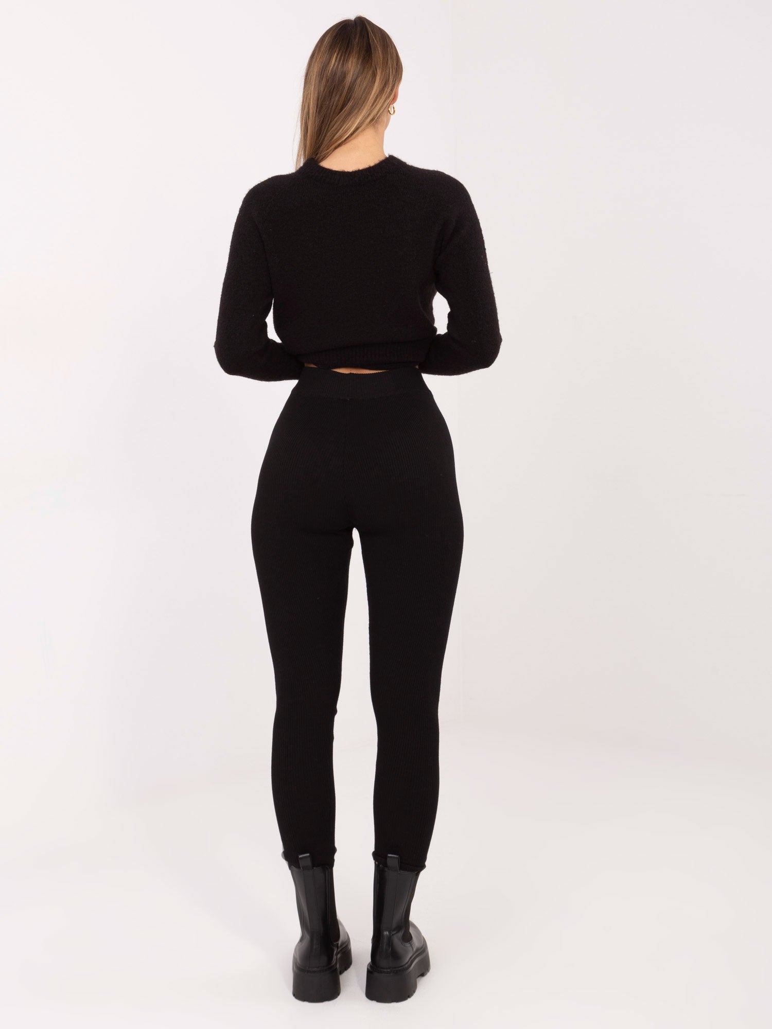STITCH & SOUL Czarne legginsy z prążkowanej dzianiny