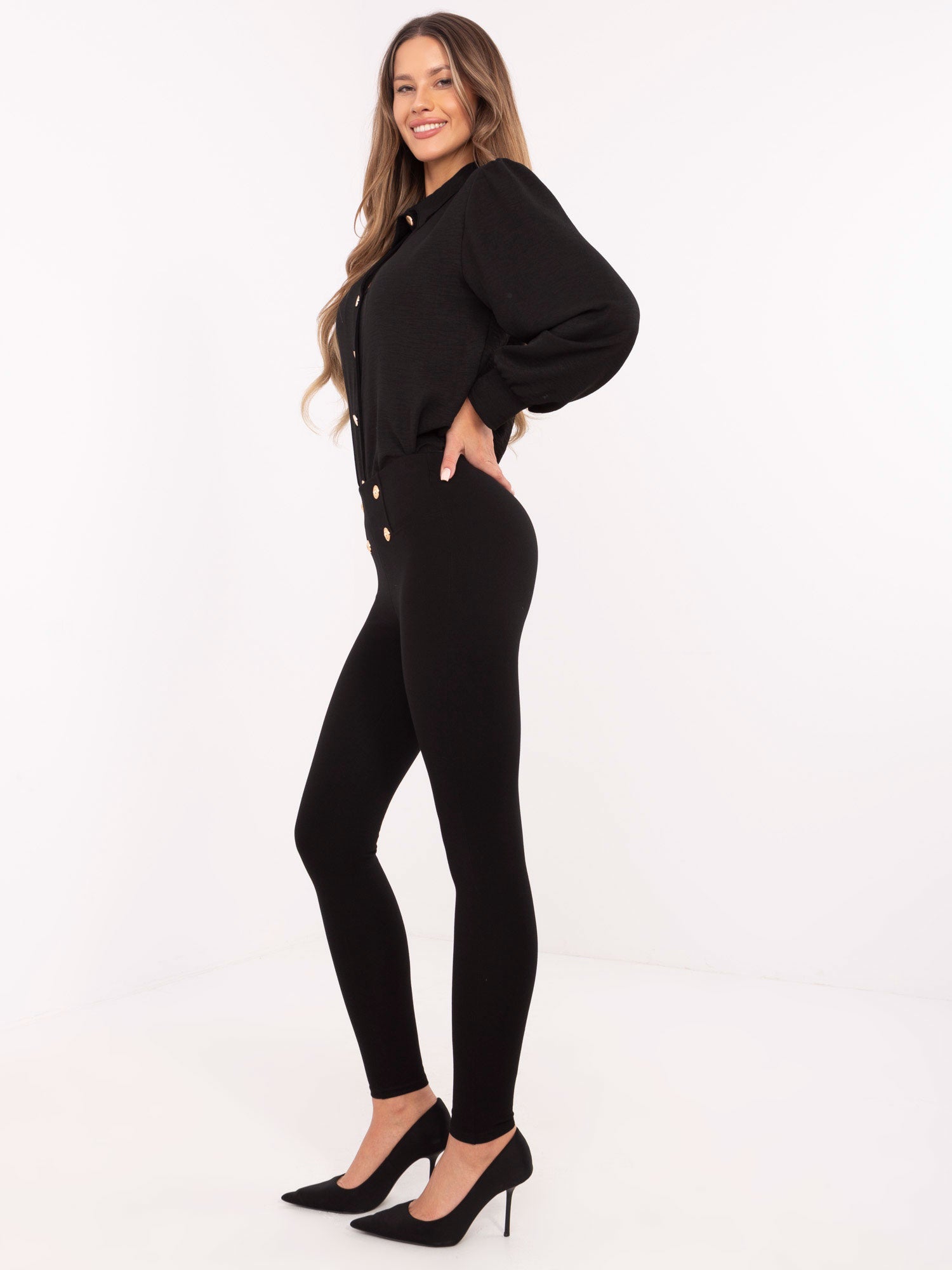 Czarne eleganckie legginsy z guzikami z przodu