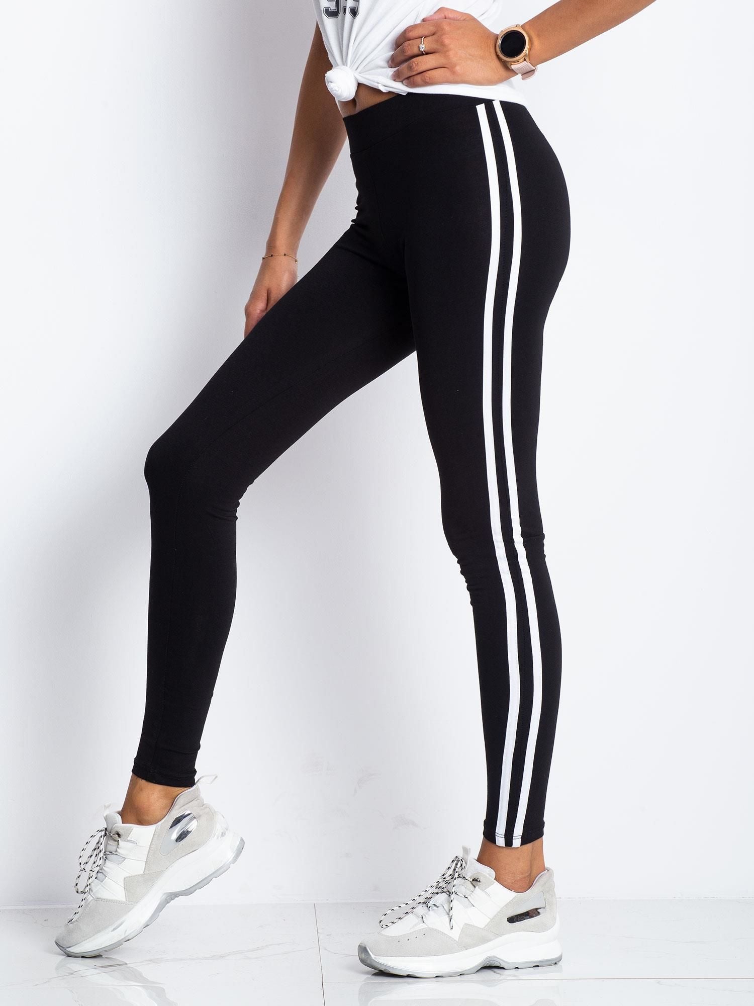 Czarne legginsy z lampasami