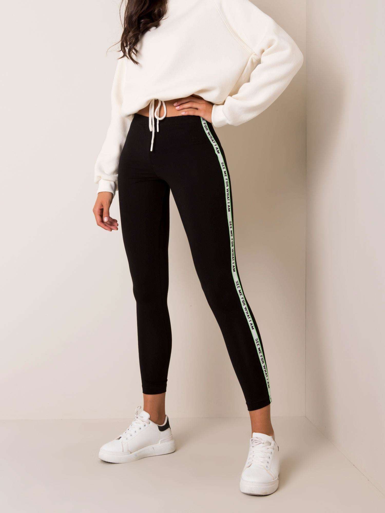 Czarne legginsy z lampasem