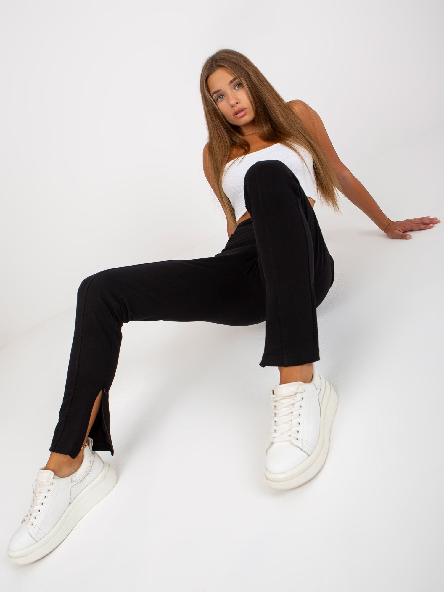 Czarne legginsy basic z suwakami RUE PARIS