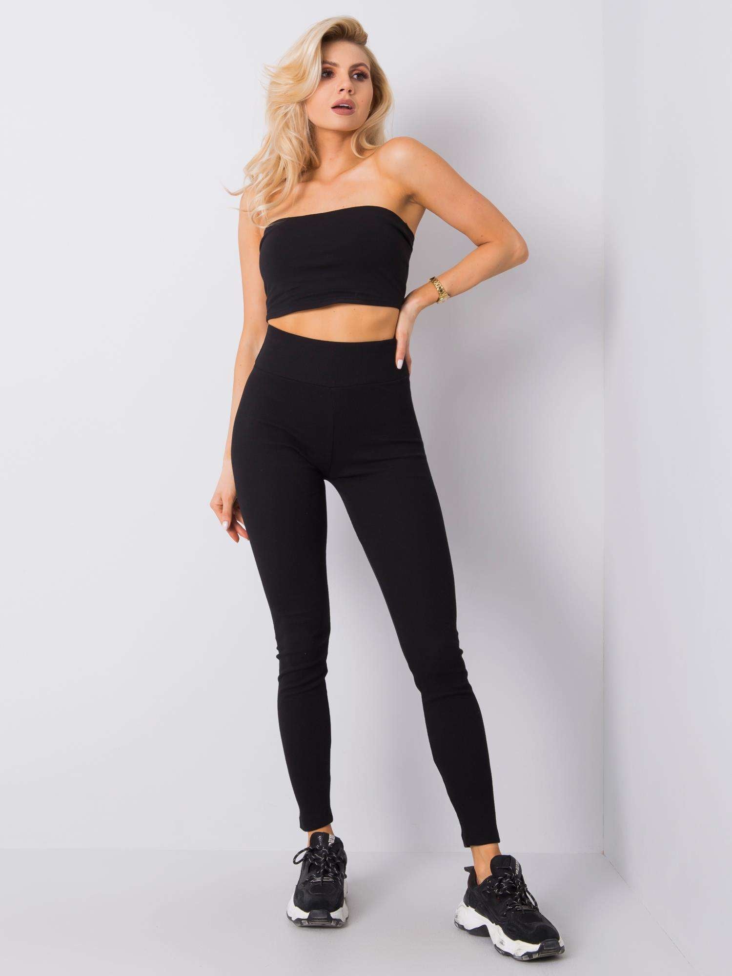 Czarne legginsy basic w prążek