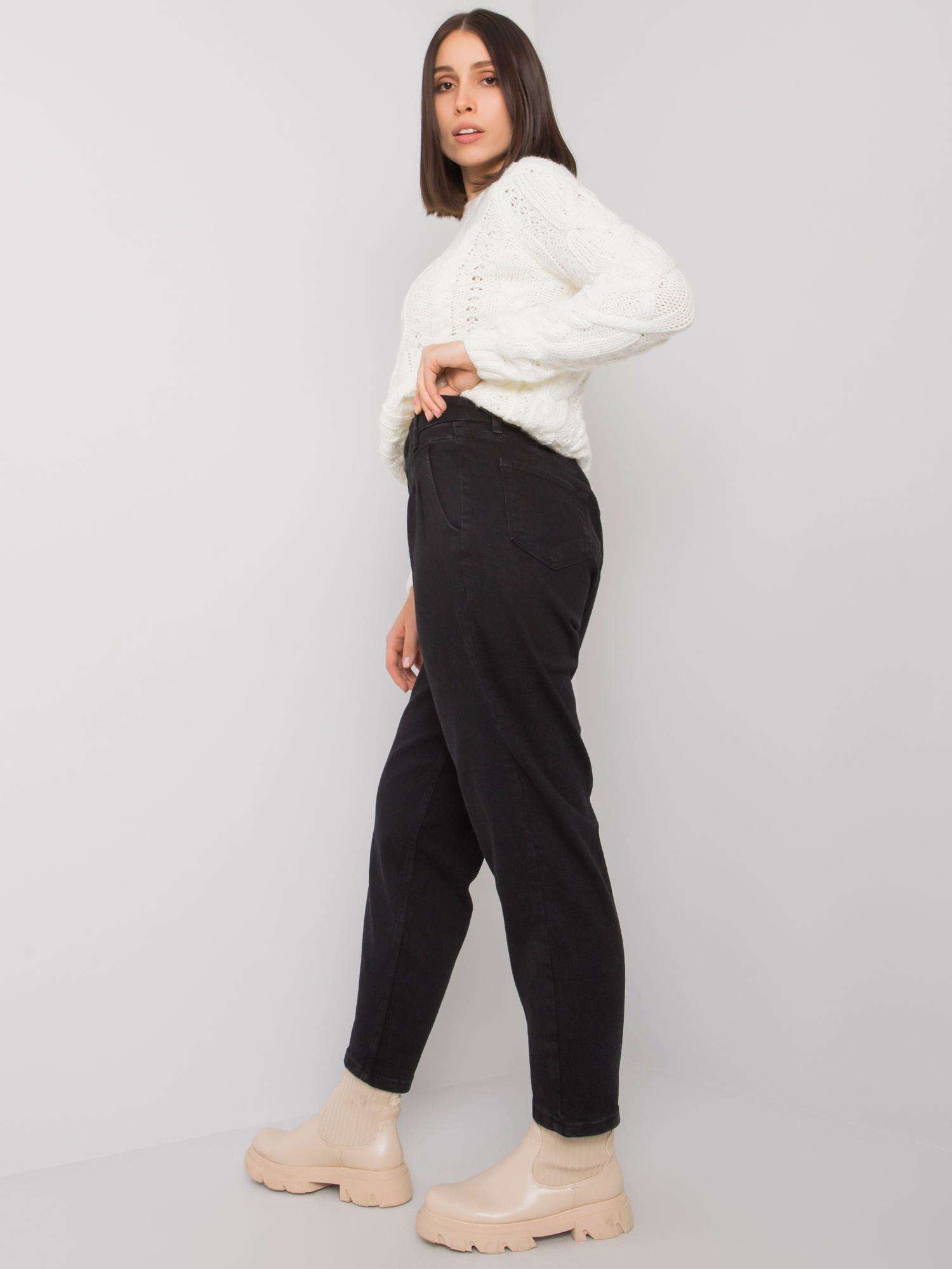 Czarne spodnie jeansowe regular plus size