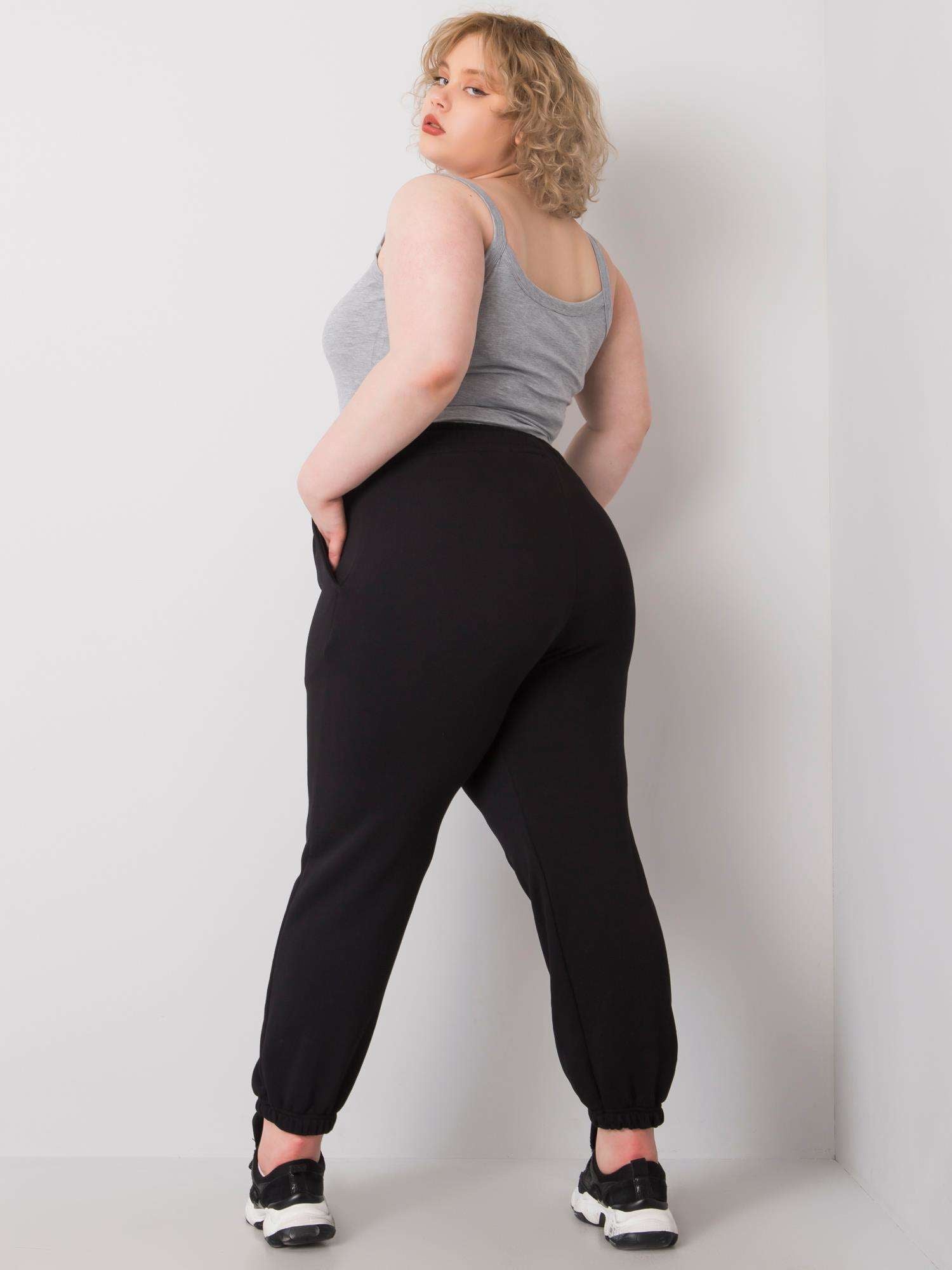 Czarne bawełniane spodnie dresowe plus size