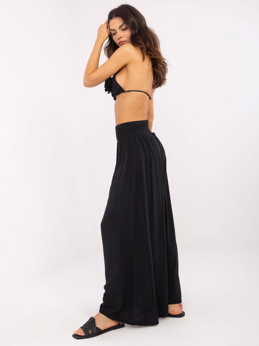 OCH BELLA Czarne spodnie szwedy z szeroką gumą