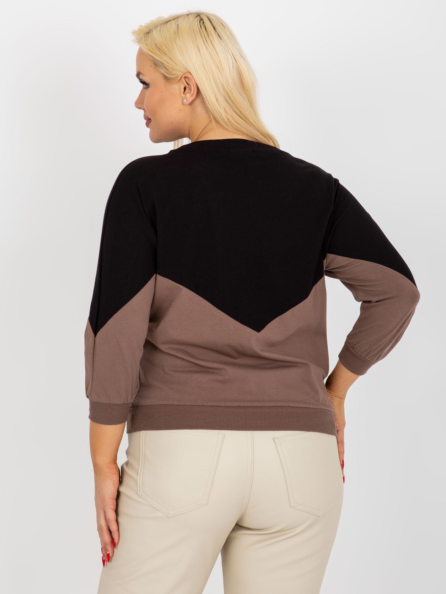 Czarno-brązowa bluzka plus size basic z rękawem 3/4