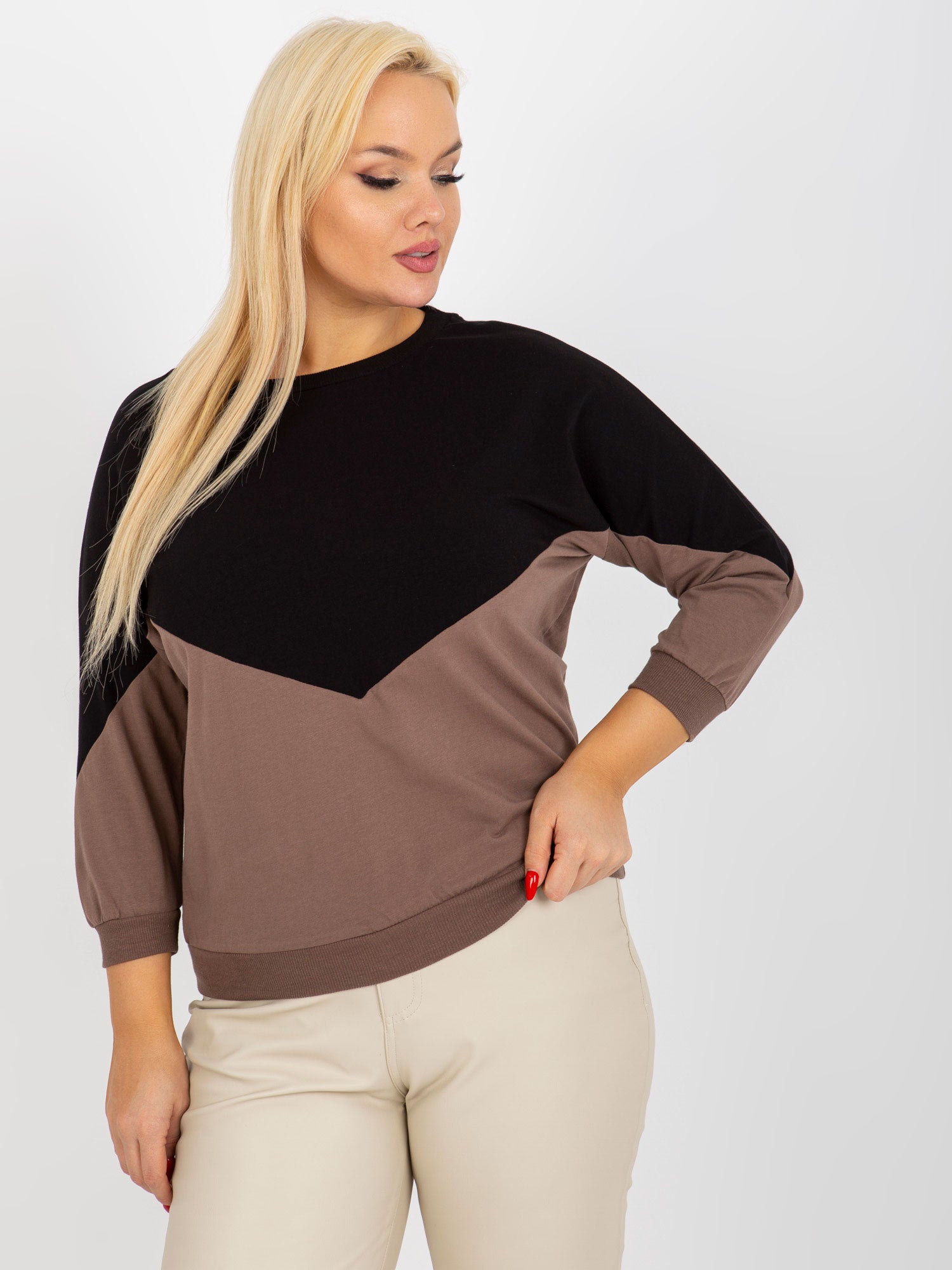 Czarno-brązowa bluzka plus size basic z rękawem 3/4