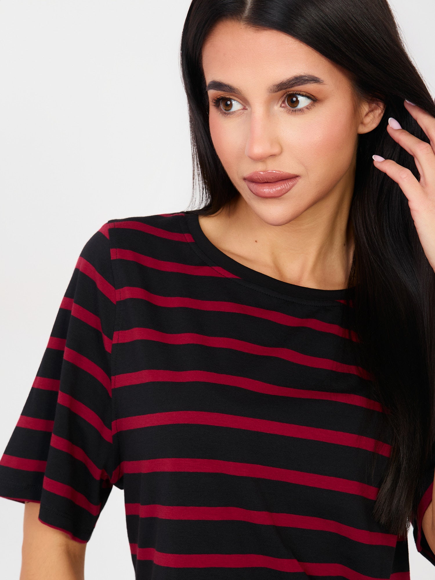 RUE PARIS Czarno-czerwony bawełniany t-shirt basic