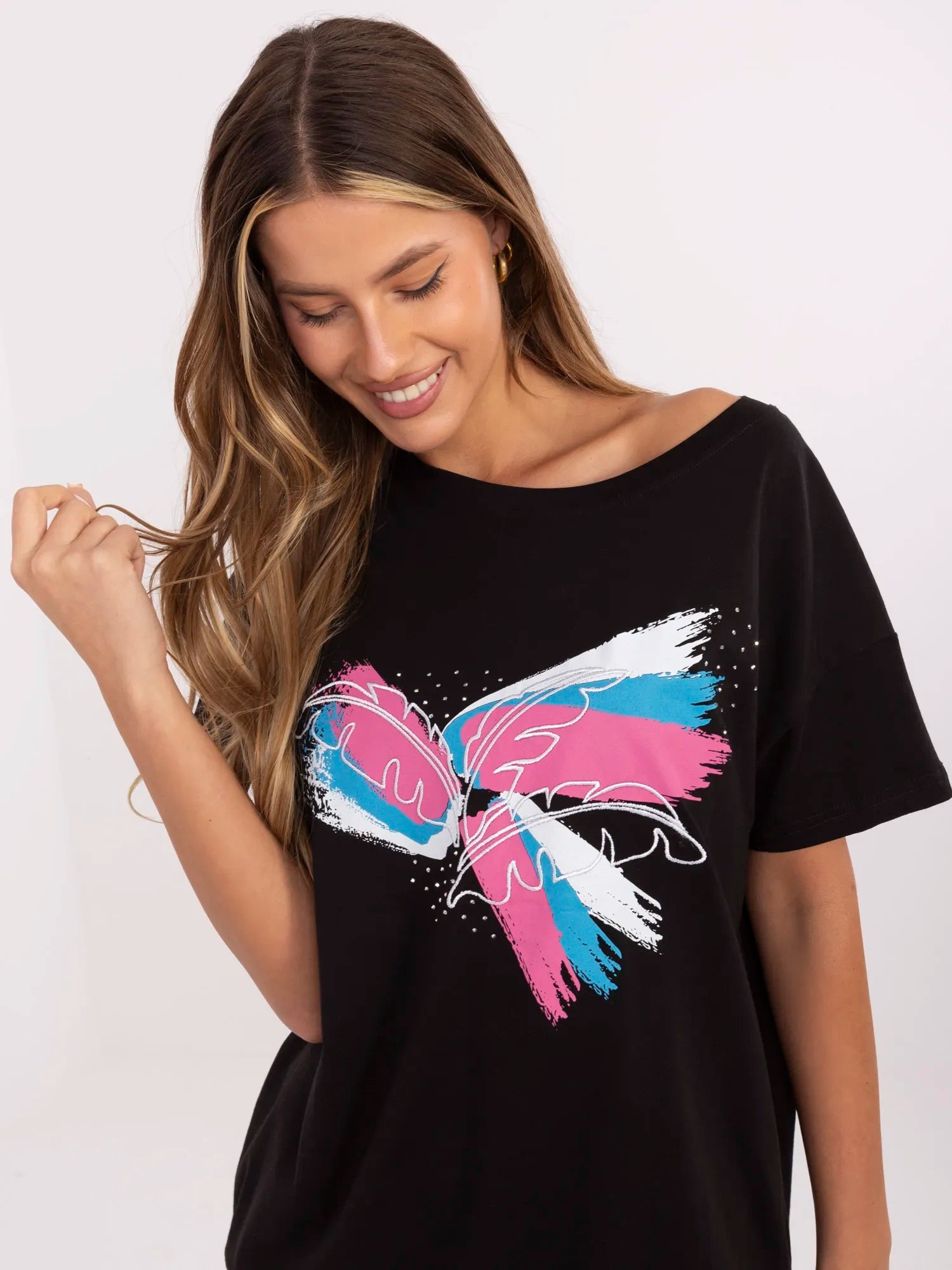 Czarny damski t-shirt z dżetami