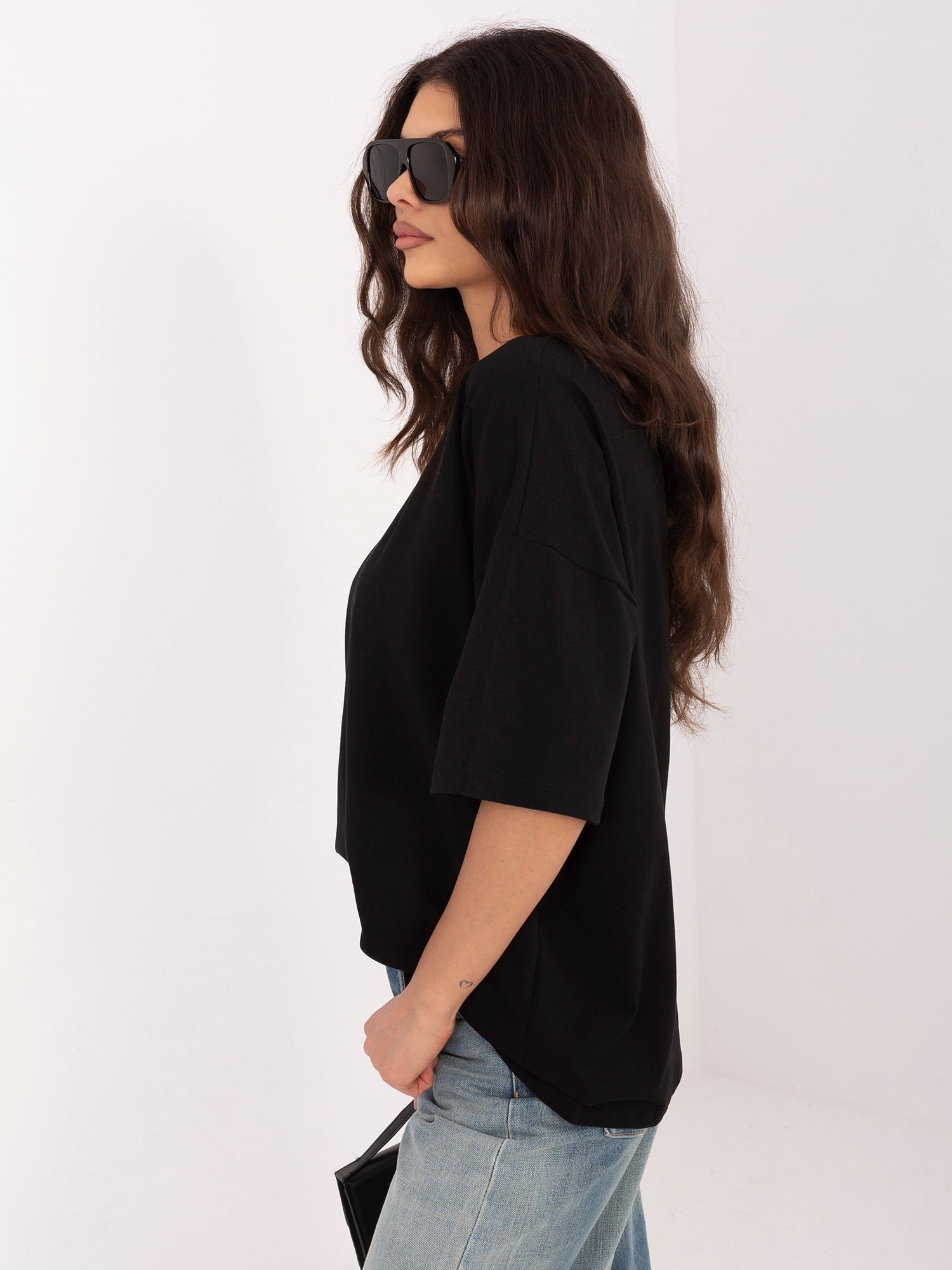 RUE PARIS  Czarny t-shirt basic z okrągłym dekoltem