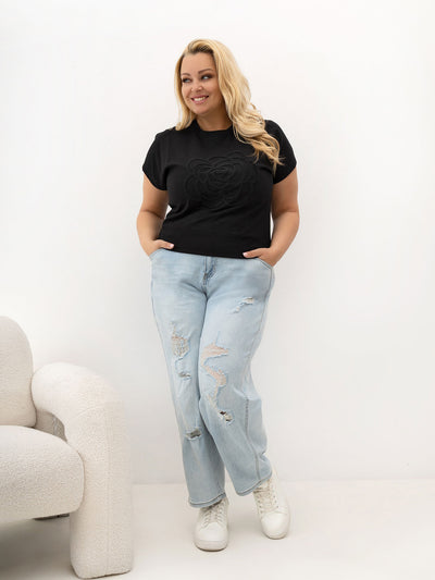 Czarny damski t-shirt plus size z okrągłym dekoltem