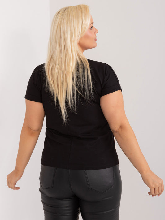 Czarny t-shirt plus size z okrągłym dekoltem