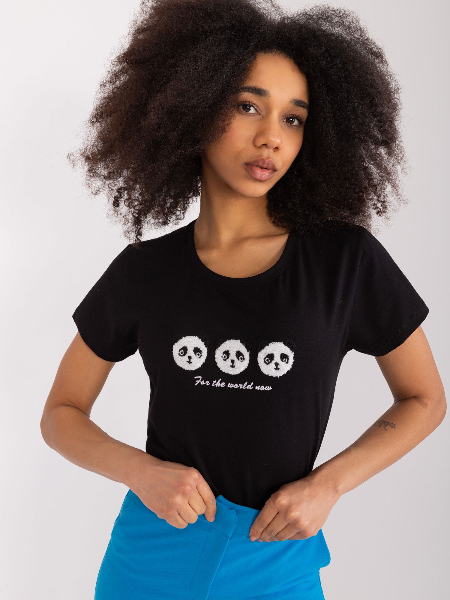 BASIC FEEL GOOD Czarny bawełniany t-shirt z pandami