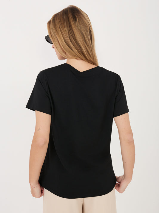 Czarny damski t-shirt z okrągłym dekoltem