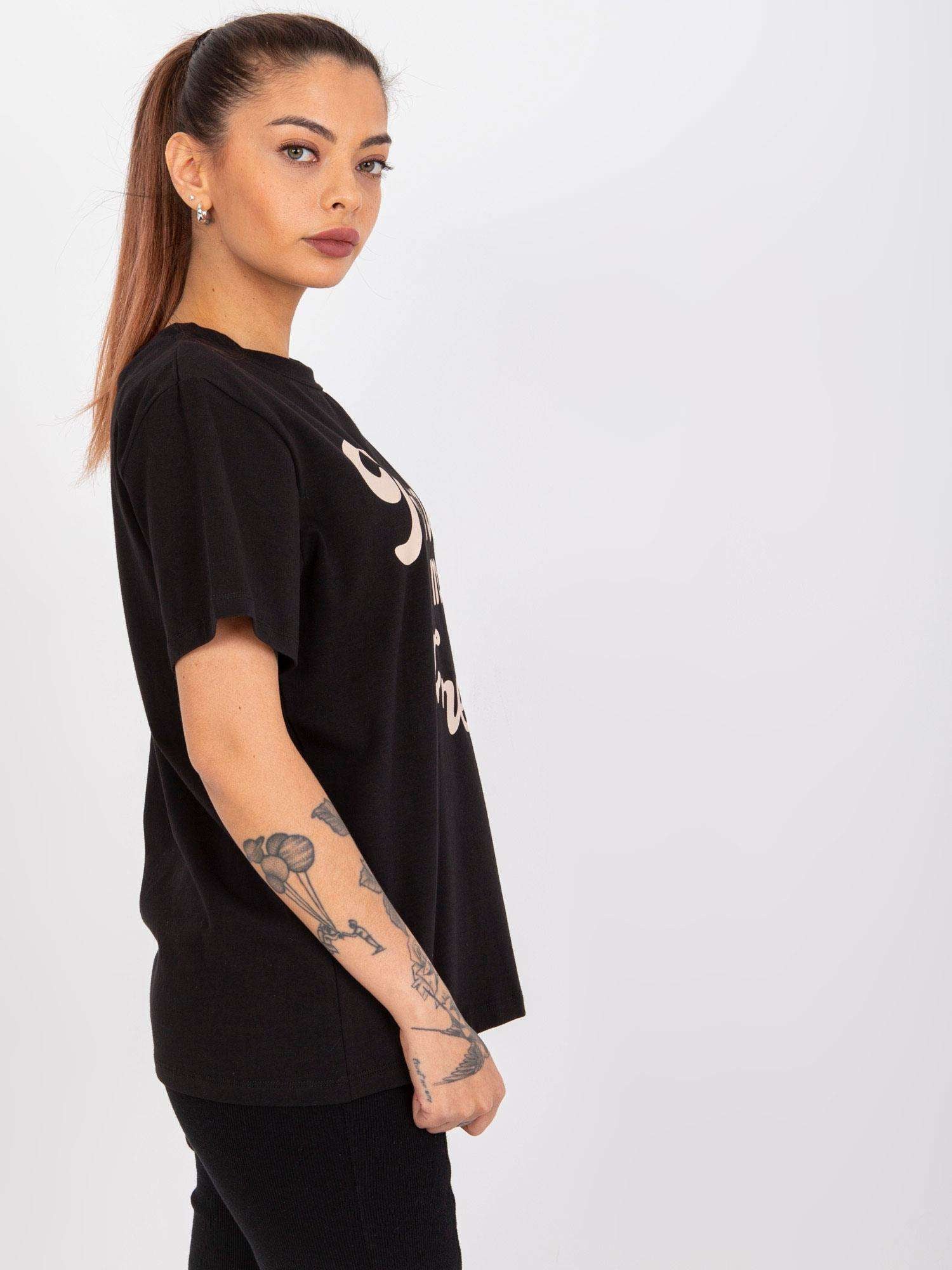 Czarny t-shirt damski