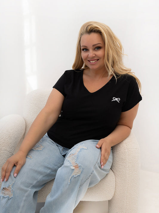 Czarny damski t-shirt plus size z bawełny