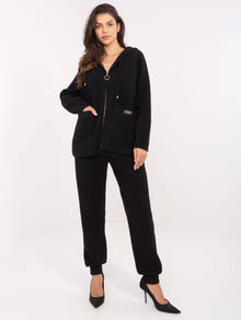 Czarny swetrowy komplet alpaka ze spodniami