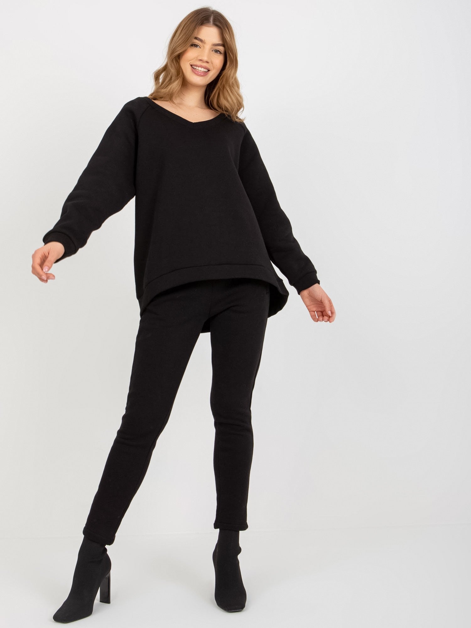 Czarny dwuczęściowy komplet basic z bluzą oversize