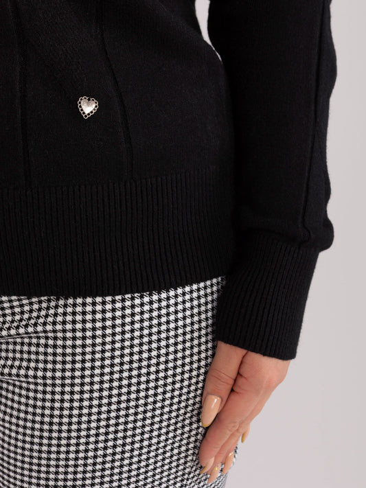 Czarny damski sweter plus size w warkoczowy splot