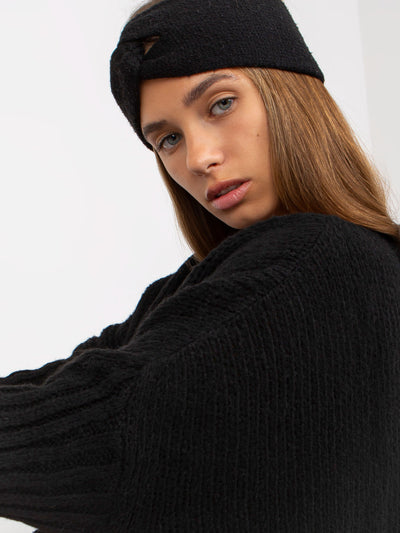 Czarny sweter oversize z rozcięciami po bokach OCH BELLA