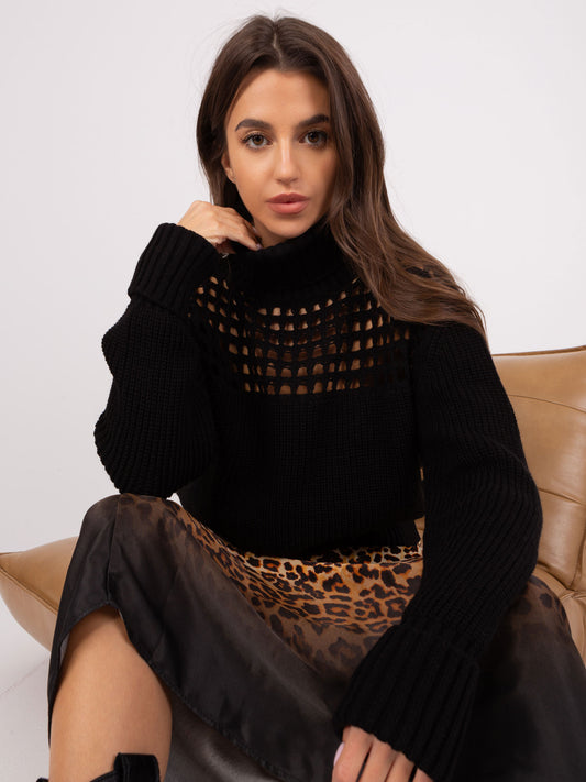 Czarny dzianinowy sweter z golfem