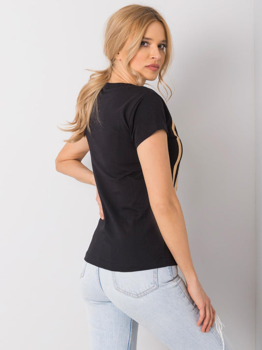 Czarny t-shirt z aplikacją