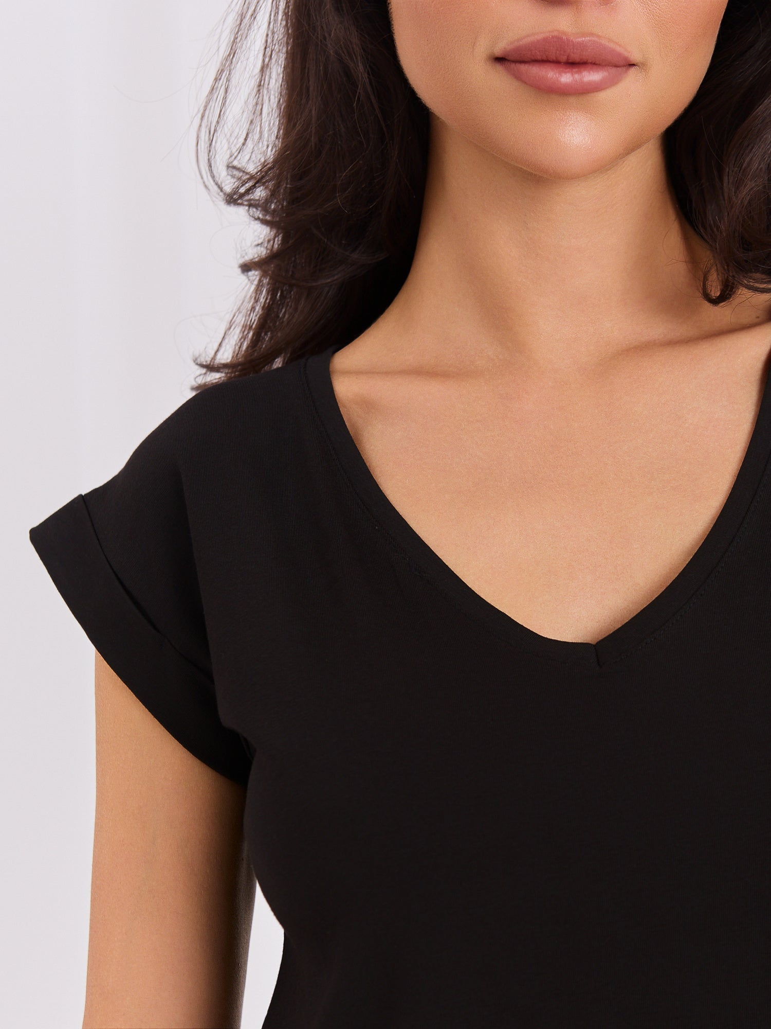 RUE PARIS Czarny t-shirt jednokolorowy
